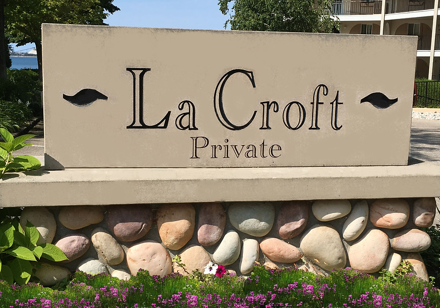 Condo Association Charlevoix, MI LaCroft Condominium Associationi